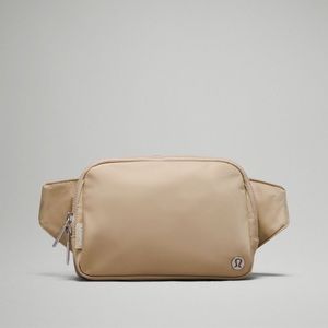 Lululemon Belt Bag Trench 2L